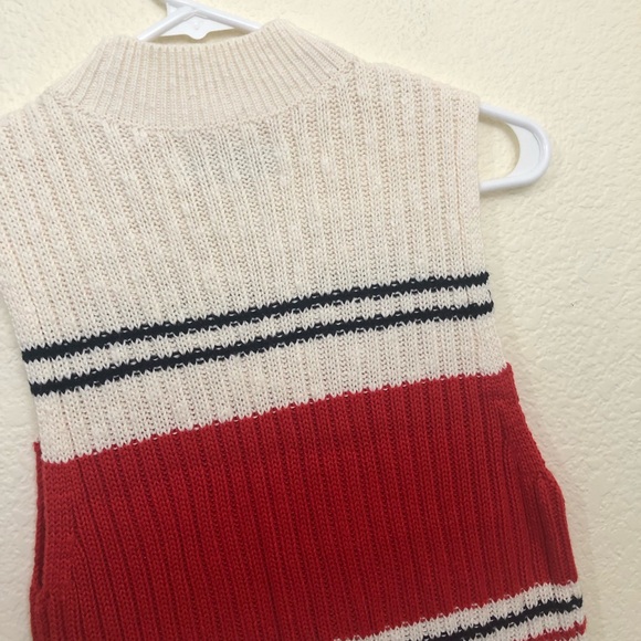 ABERCROMBIE & FITCH Womens Medium Mock Neck Sleeveless Sweater Vest Stripe NWT - Picture 15 of 16